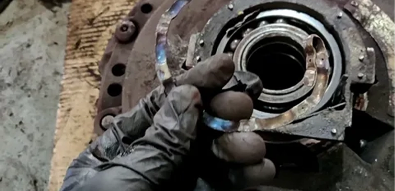 روش های رفع صدای بلبرینگ کلاچ