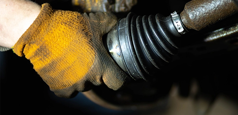 علائم وجود مشکل در میل گاردان خودرو