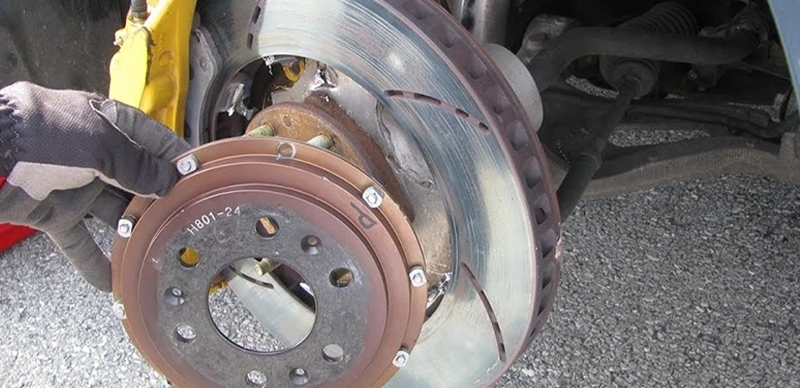 علت لرزش موتور خودرو در دنده یک