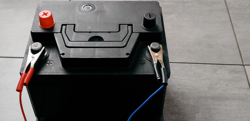 مقایسه باتری اسیدی و باتری اتمی