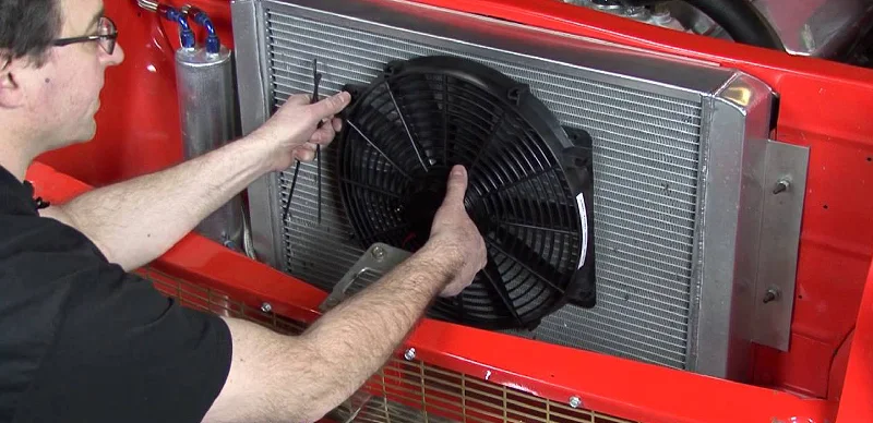 نقش کندانسور در خودرو چیست