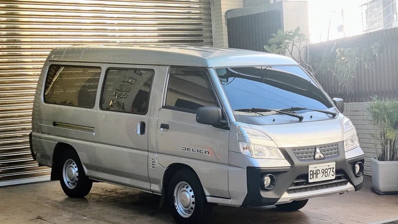 ون دلیکا (Delica)