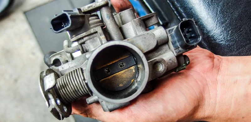علت ریپ زدن ماشین هنگام گاز دادن 